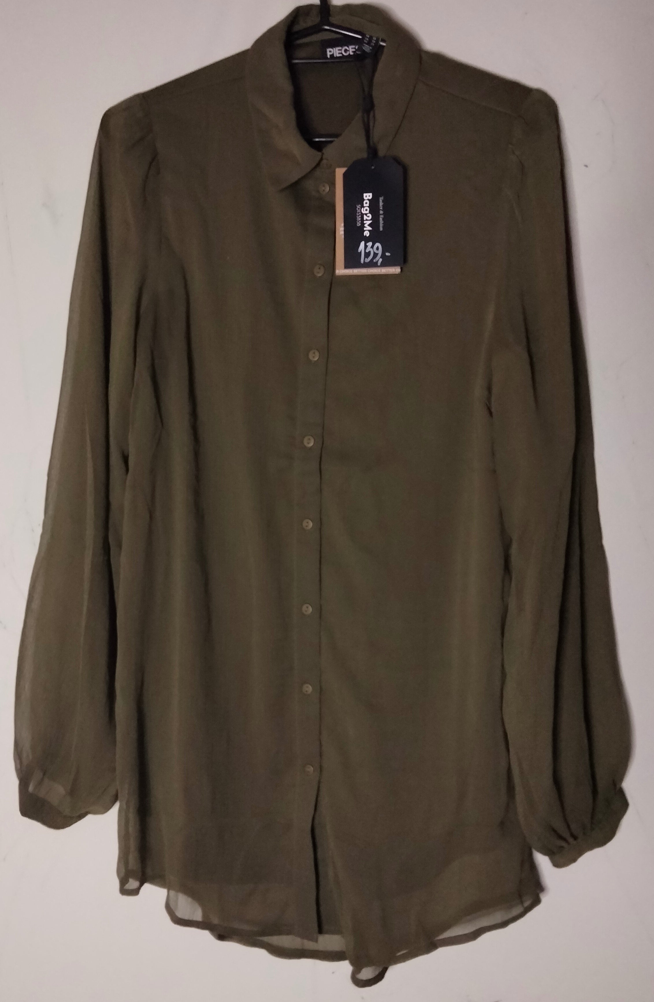 Skjorte med chifonærmer